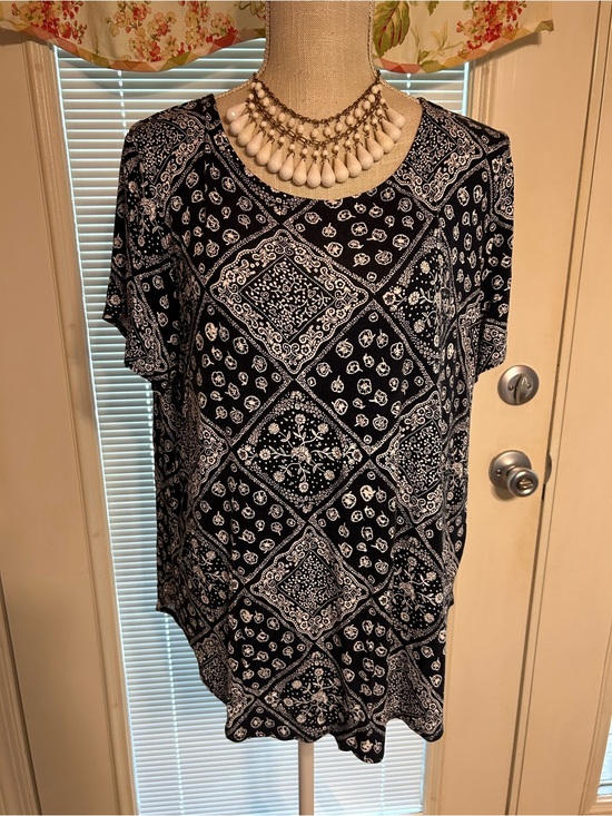 Philosophy Tops - Blouse #7004